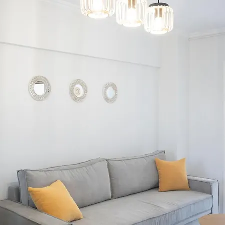 Eliseloutrakiapartment *