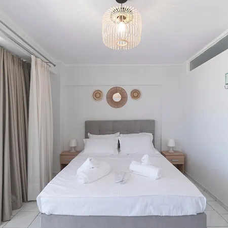 Eliseloutrakiapartment Апартаменты *
