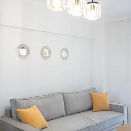 Апартаменты Eliseloutrakiapartment Лоутраки